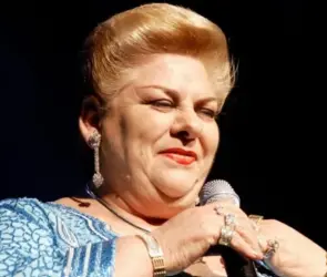 Así fue el último adiós a Paquita la del Barrio | FOTOS 
