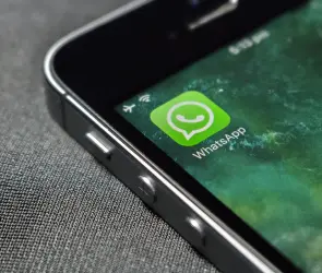 El c&oacute;digo que lo cambia todo: as&iacute; roban cuentas de WhatsApp en minutos