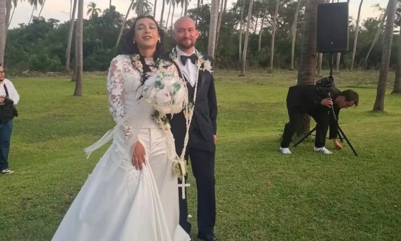  Las nuevas imágenes de la boda de Alhan Santamaría y Temístocles Villanueva. 