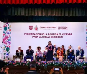 Clara Brugada se compromete a construir 5 mil nuevas viviendas en 2025 