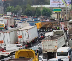 Transportistas de Zimapán se deslindan de bloqueos