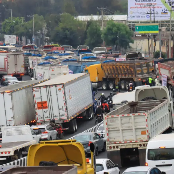 Transportistas de Zimapán se deslindan de bloqueos