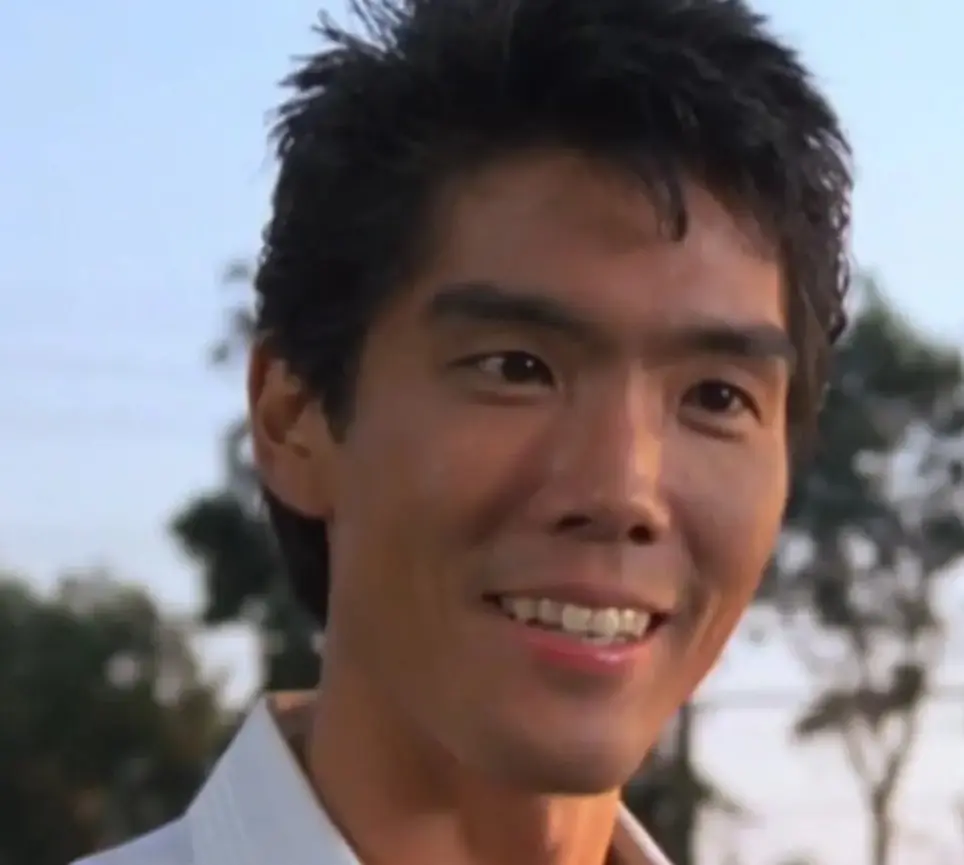 Yuji Okumoto interpretó a Chozen Toguchi, el sobrino de Sato