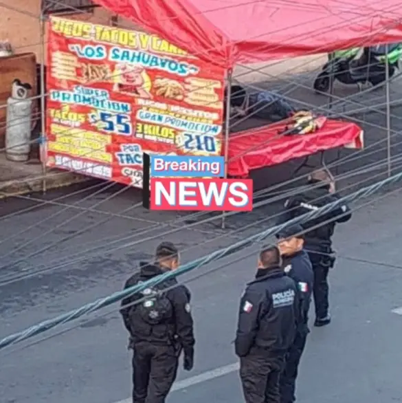 Asesinan a balazos a joven taquero mientras ponía su puesto de carnitas; había denunciado extorsión