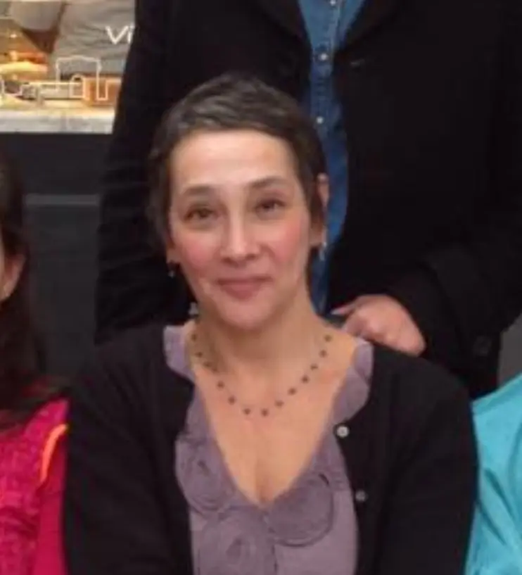 Actualmente, reside en Noruega con su esposo, Juan Gutiérrez-Maupomé, y sus dos hijos, Santiago y María José.