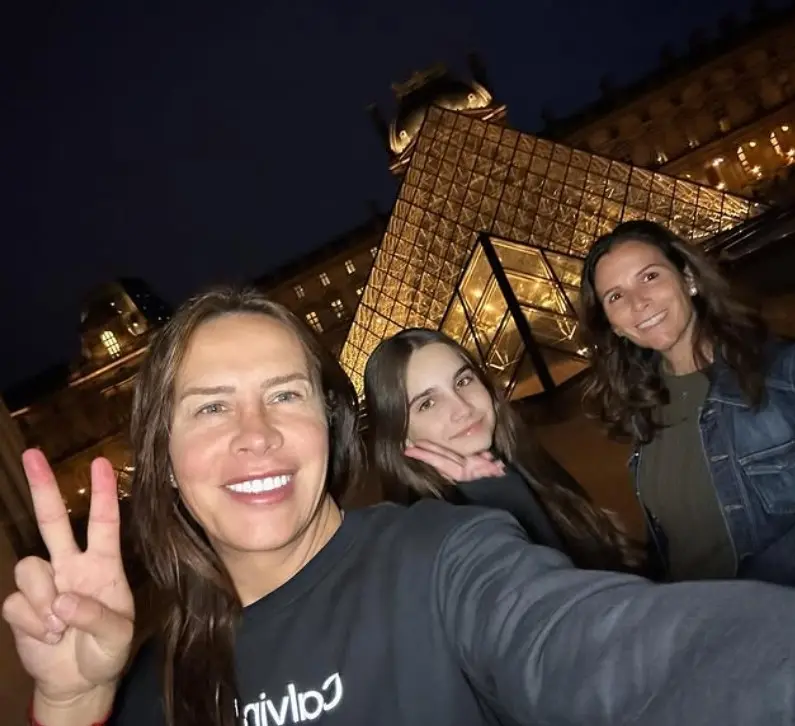 Tras su separación, Carlos Gascón mantuvo una relación con otra mujer en México durante varios años.