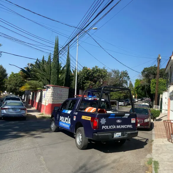 Joven de 16 años asesina a su madre y deja a su hermano grave en Querétaro