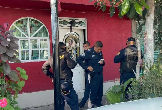 Policías de la SSC detuvieron al presunto homicida. 