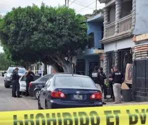 Bebé de 6 meses muere tras ser olvidada por su padre en un auto durante más de 3 horas