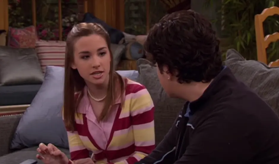 Una de ellas fue Allison Scagliotti, que, aunque tenía un personaje secundario, se convirtió en una de las actrices favoritas del programa.