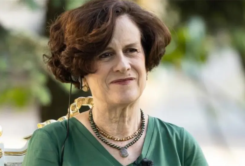 Embajada de Rusia se burla de cr&iacute;ticas de Denise Dresser