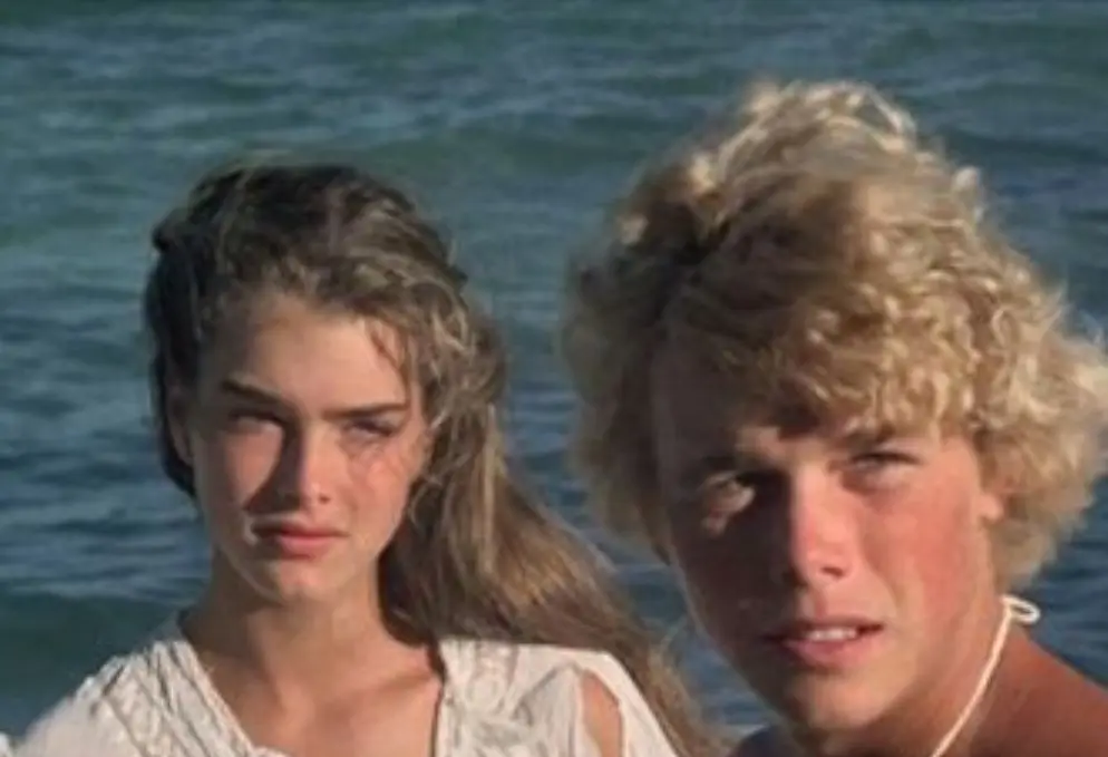 'La laguna azul' fue una de las pel&iacute;culas m&aacute;s controvertidas de 1980 y consolid&oacute; las carreras de Christopher Atkins y Brooke Shields.