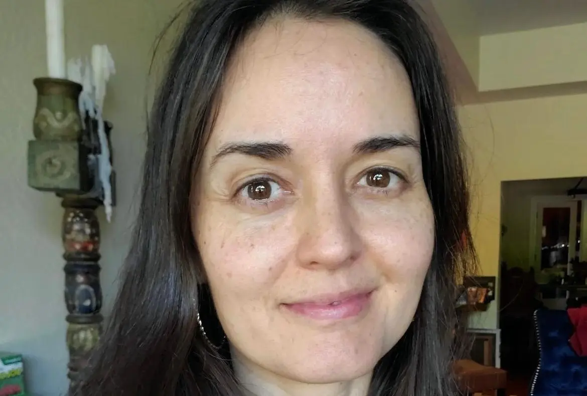 Es coautora del 'Teorema de Chayes-McKellar-Winn', una contribución en física matemática.