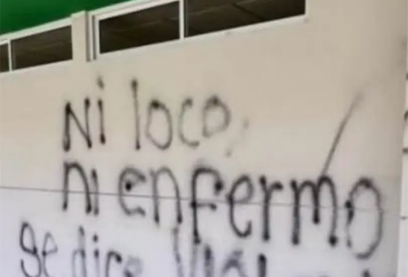 El joven fue abusado por cinco de sus compa&ntilde;eros de clase.