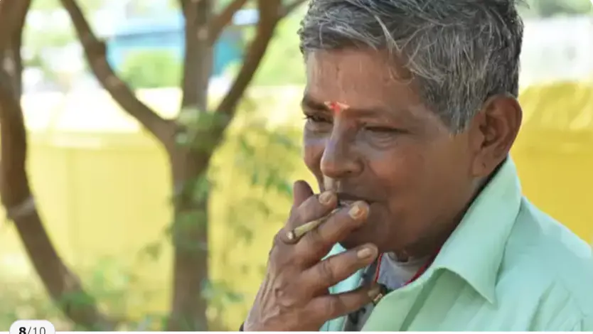 Tuvo que aprender a fumar Captura de pantalla