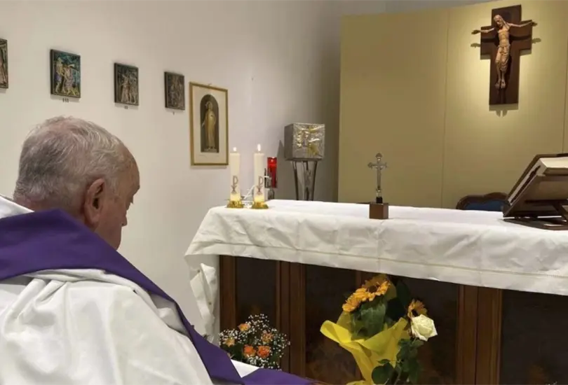 La salud del papa Francisco sigue generando comentarios