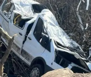 Seis estudiantes mueren trágicamente tras volcadura en Guanajuato; hay 10 lesionados