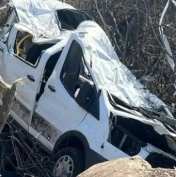 Seis estudiantes mueren trágicamente tras volcadura en Guanajuato; hay 10 lesionados