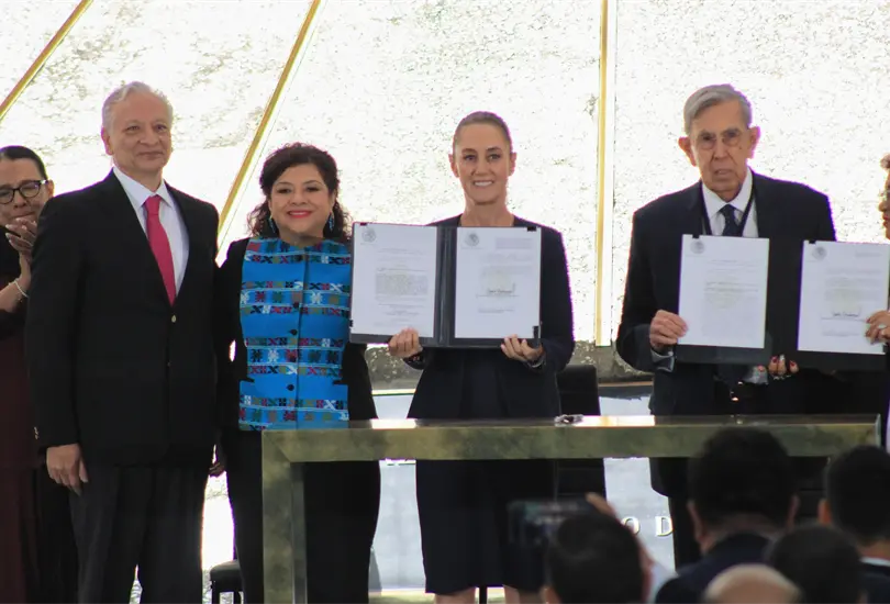 Clara Brugada: Pemex es s&iacute;mbolo de resistencia y justicia social