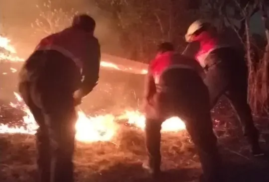 Imágenes impactantes: Así fue el incendio en el Cerro de la Estrella