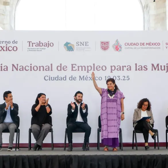 Clara Brugada inaugura Feria Nacional de Empleo para Mujeres en la CDMX