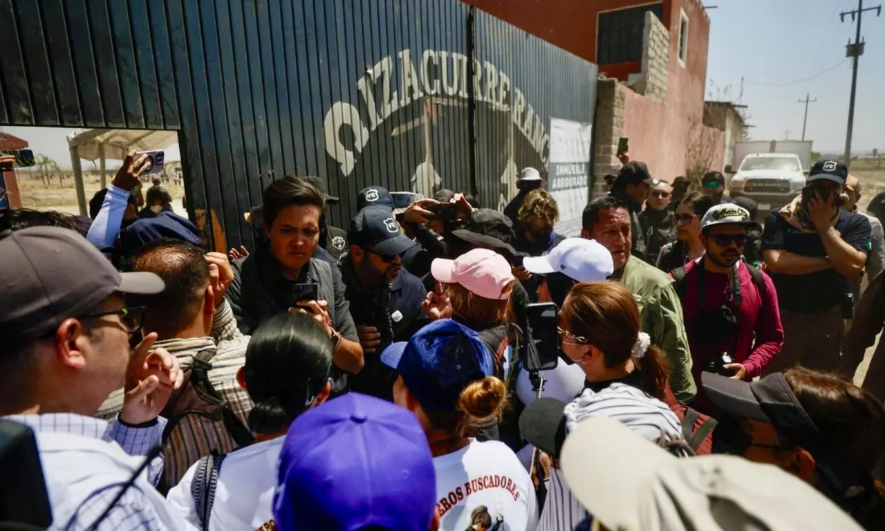  Rancho Izaguirre: Madres buscadoras localizan prendas quemadas en predio aledaño 