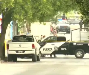 Terror en Monterrey: hombre armado roba patrulla tras asesinar a 3 civiles y herir a oficial de tránsito