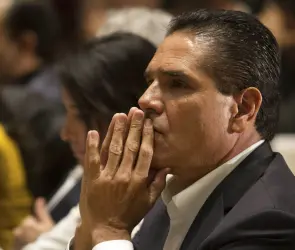 Silvano Aureoles, prófugo de la justicia: Interpol emite ficha roja en su contra