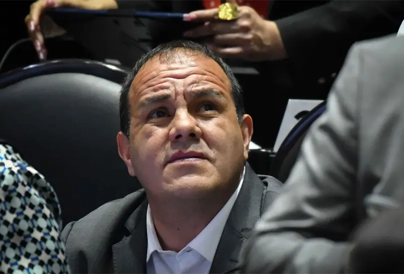 Con la conciencia tranquila: Cuauht&eacute;moc Blanco libra desafuero pero divide a la 4T