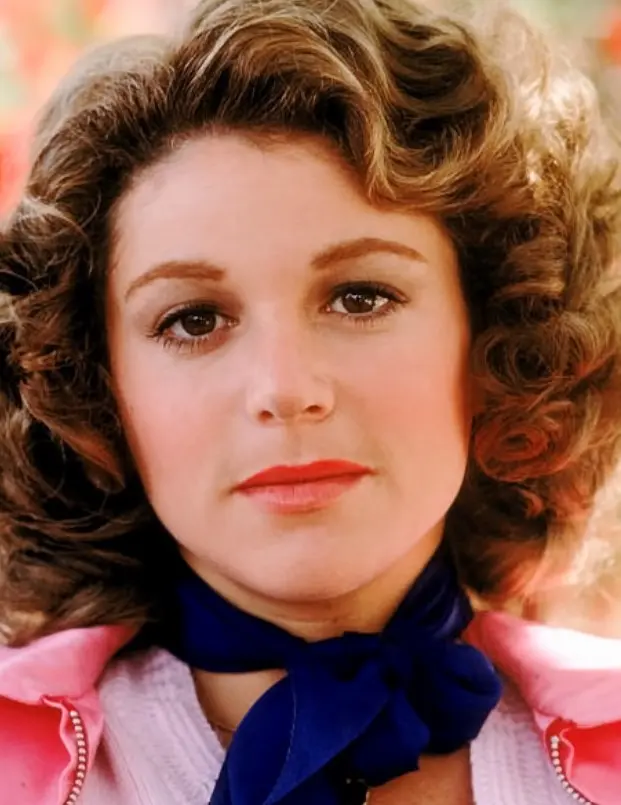 Dinah Manoff interpret&oacute; a Marty Maraschino
