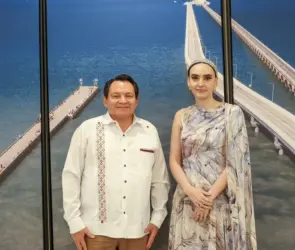 Altagracia Gómez y el gobernador Díaz Mena acuerdan impulsar la industrialización de Yucatán