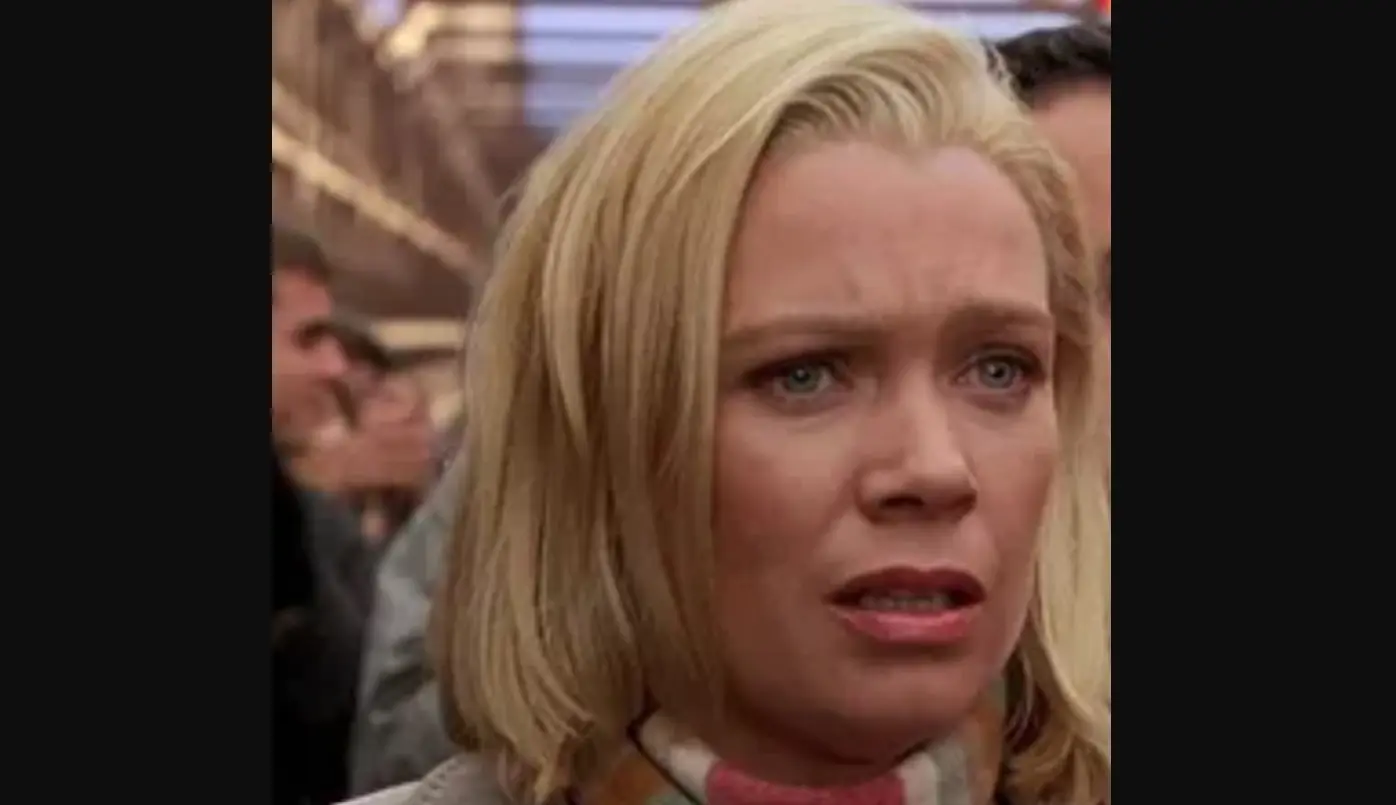 Laurie Holden interpretó a Debbie, la primera novia de La Mole