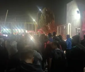 Vecinos de Chalco enfrentan a invasores mientras autoridades brillan por su ausencia