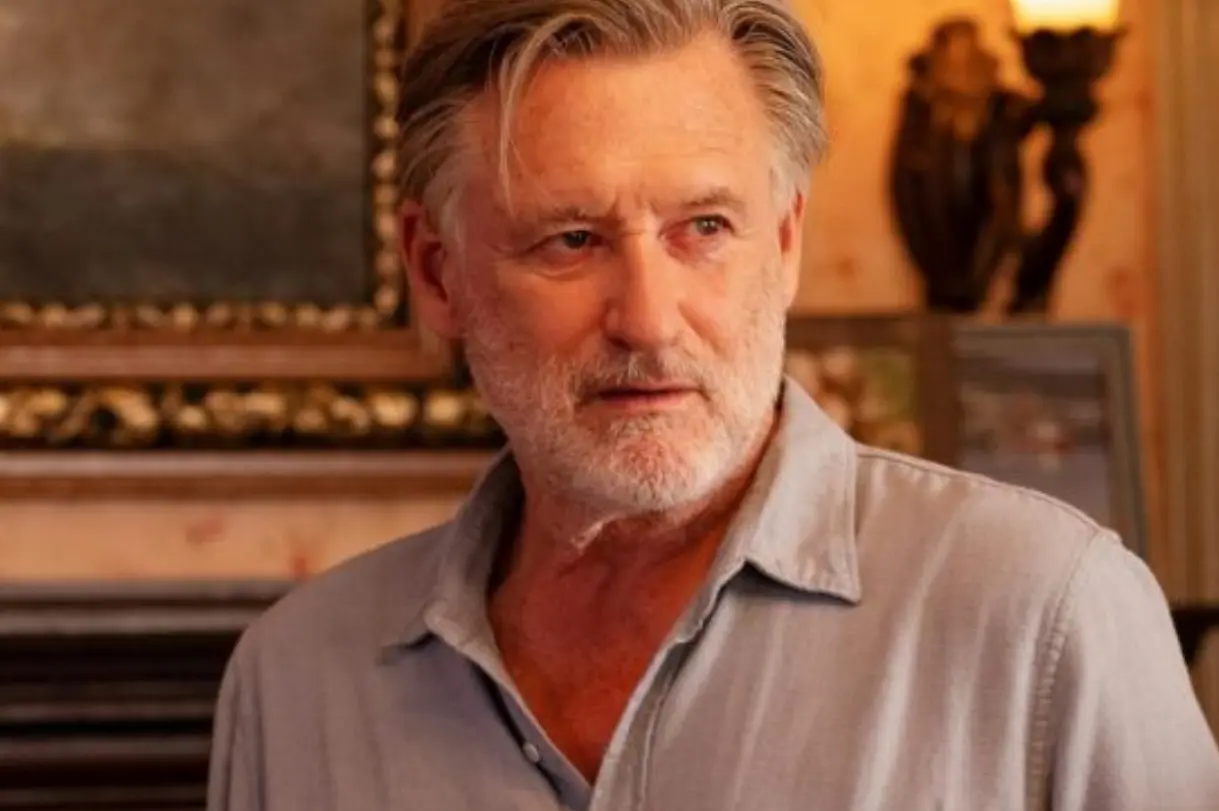 Ahora tiene 71 años, está casado con Tamara Hurwitz y tienen tres hijos. Ha participado en producciones como 'The Sinner' y 'Dark Waters'.