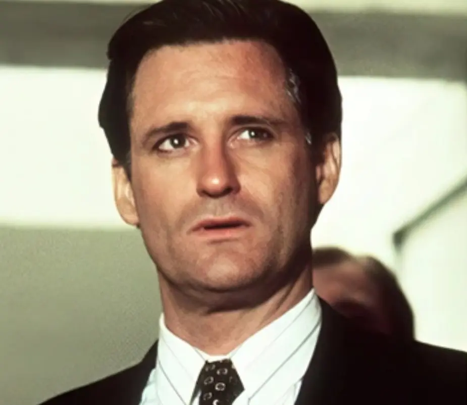 Bill Pullman interpretó al Presidente Thomas J. Whitmore