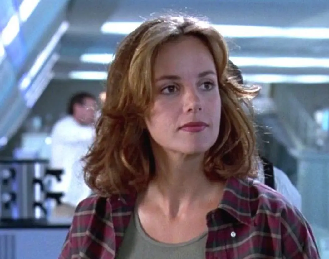 Margaret Colin interpretó a Constance Spano, la directora de comunicaciones de la Casa Blanca