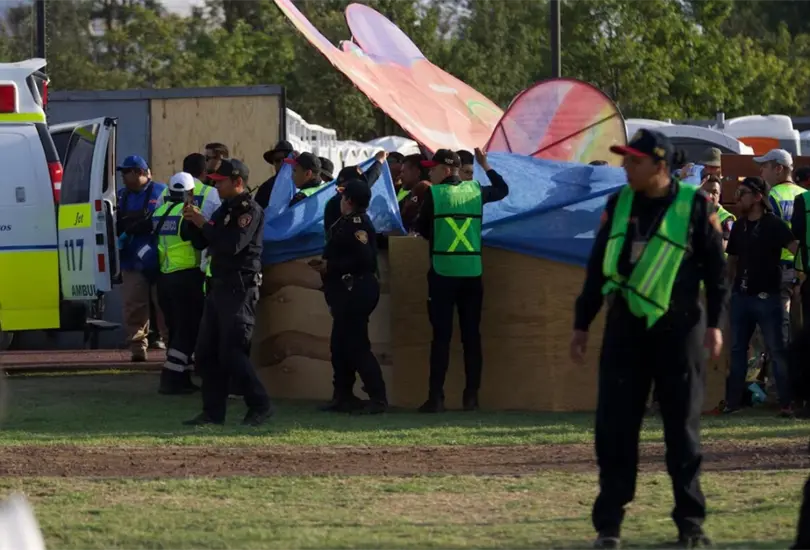 Durante el primer d&iacute;a del Axe Ceremonia 2025, una estructura colaps&oacute;, provocando la muerte de dos personas.