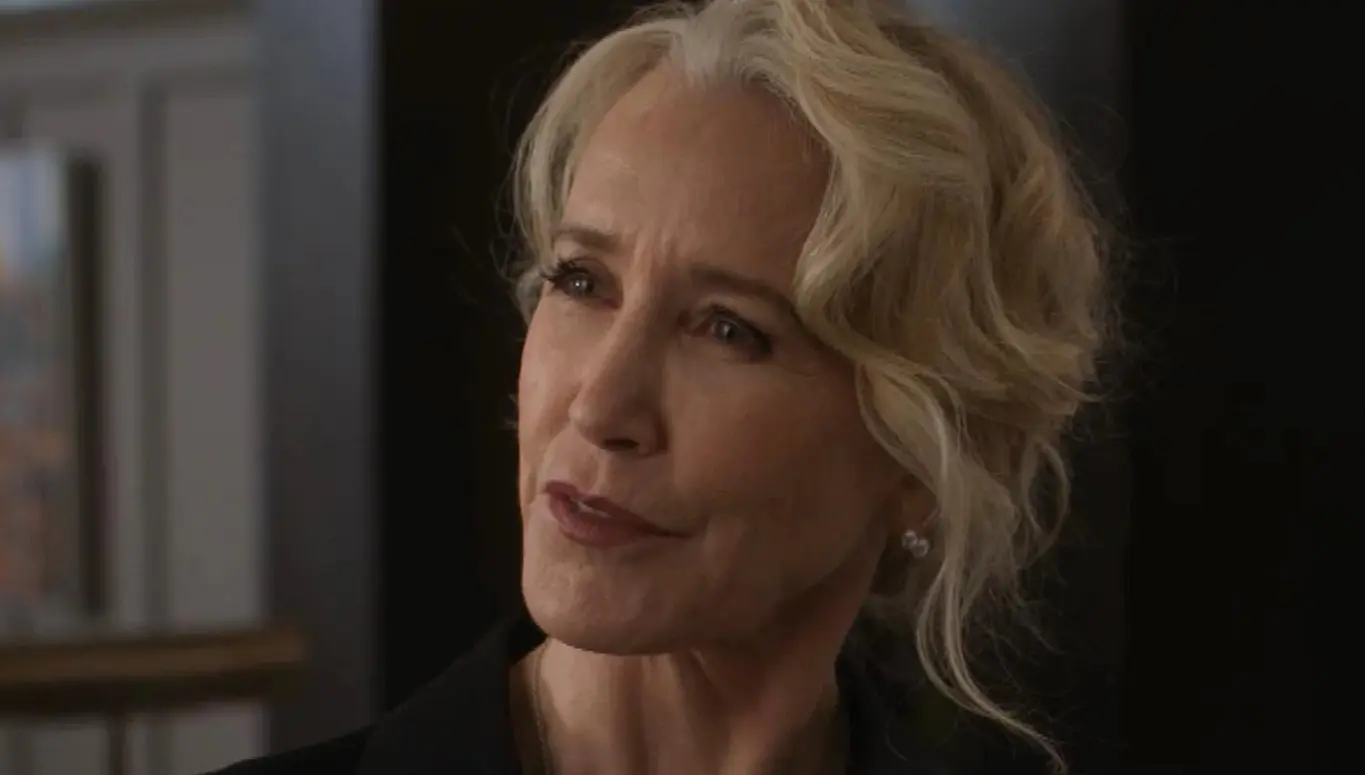 Ahora tiene 62 años, está casada con el actor William H. Macy y tienen dos hijas. Ha participado en series como 'Así nos ven' y 'American Crime'.