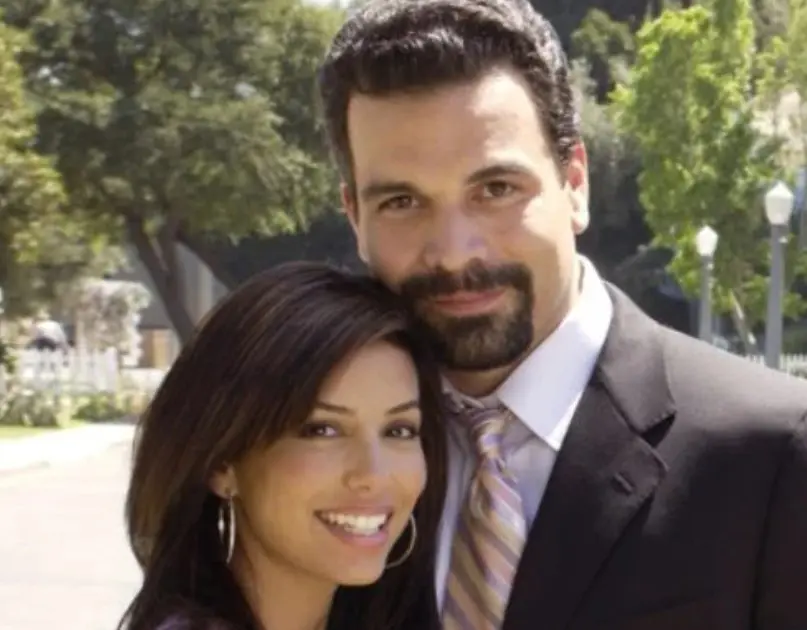 Ricardo Antonio Chavira interpretó a Carlos Solís, el esposo de Gabrielle