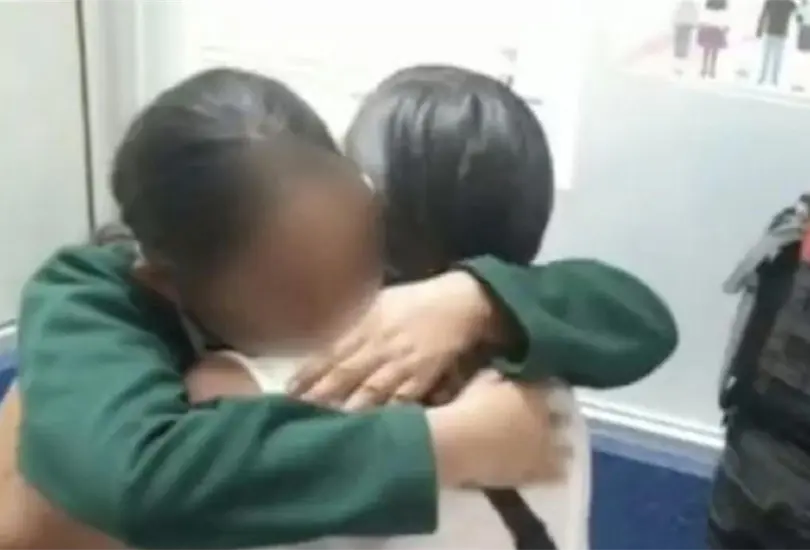 Alumnas de secundaria de Neza desaparecen y lass hallan en Pantitl&aacute;n