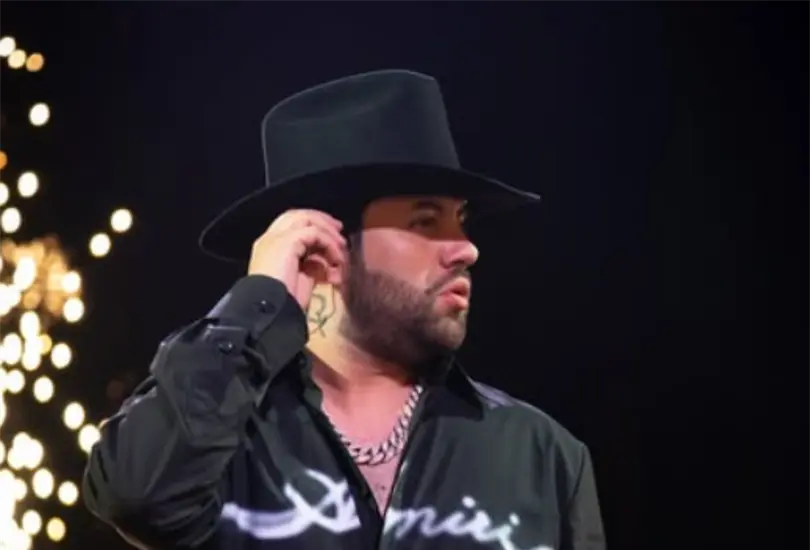 El cantante se manifest&oacute; en redes sociales.