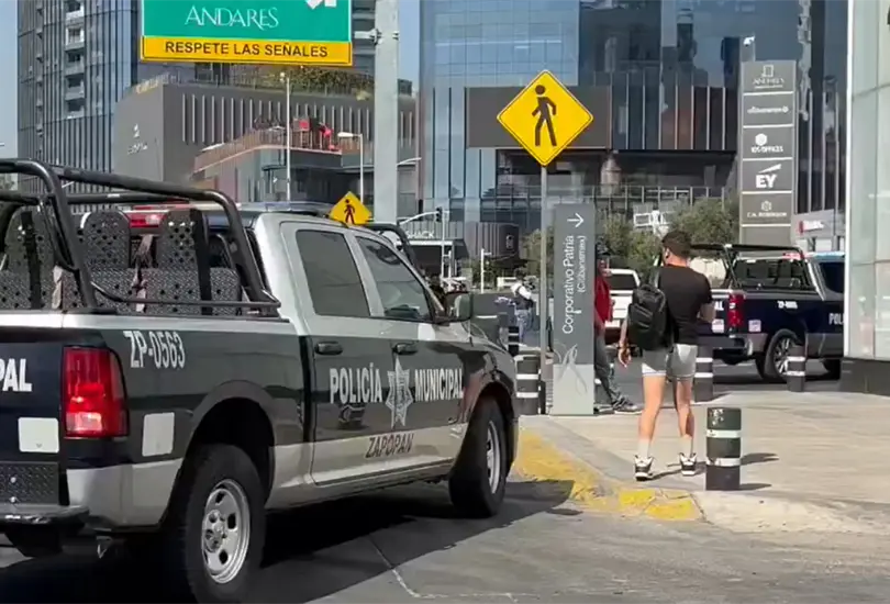 Balacera en Smart Fit de Plaza Andares deja dos muertos
