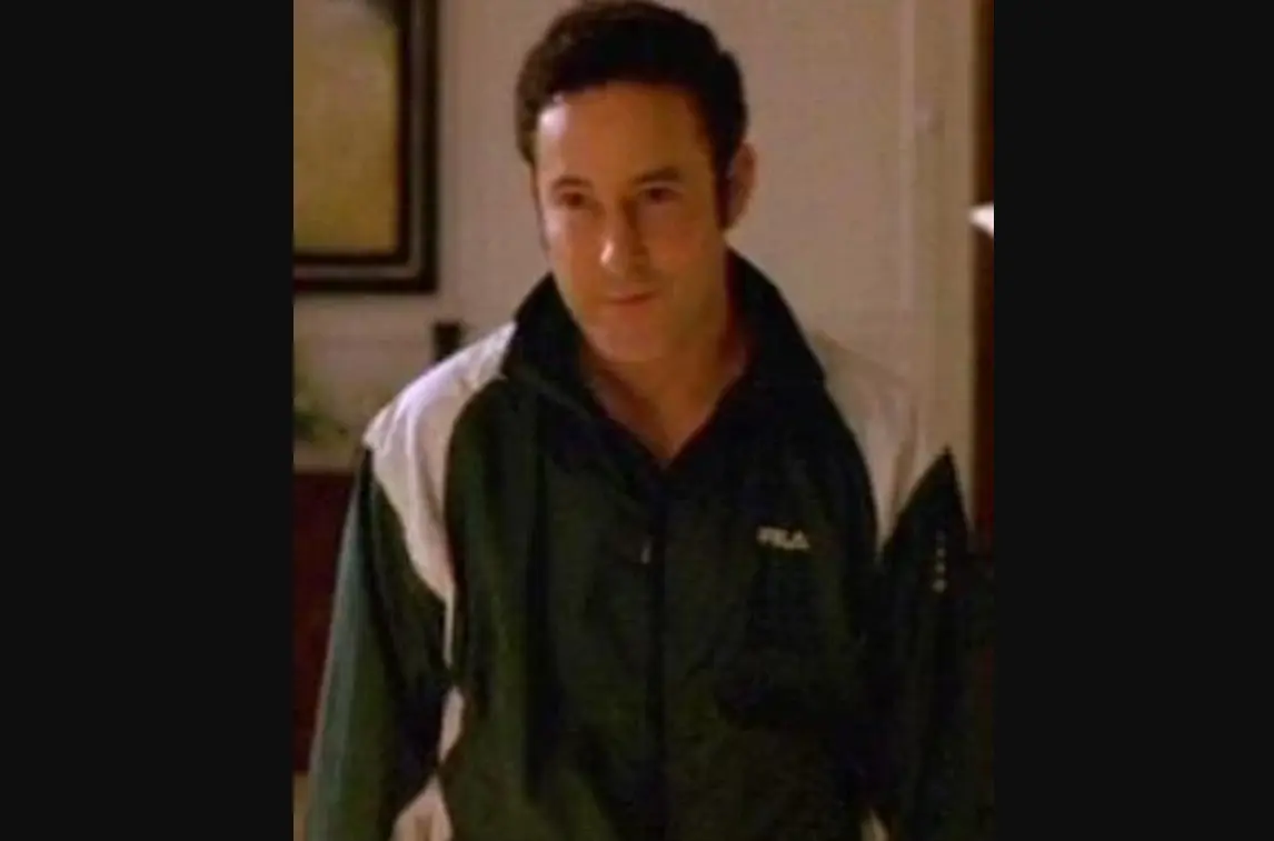 Eddie Jemison interpretó a Mickey Duka, un secuaz de Howard