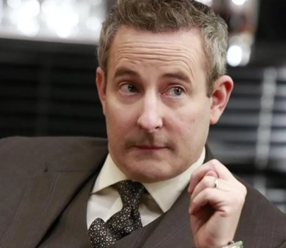 Ahora tiene 61 años, está casado con Laura Jemison y tienen 2 hijos. Ha participado en series como 'Pesadillas' e 'iZombie'.