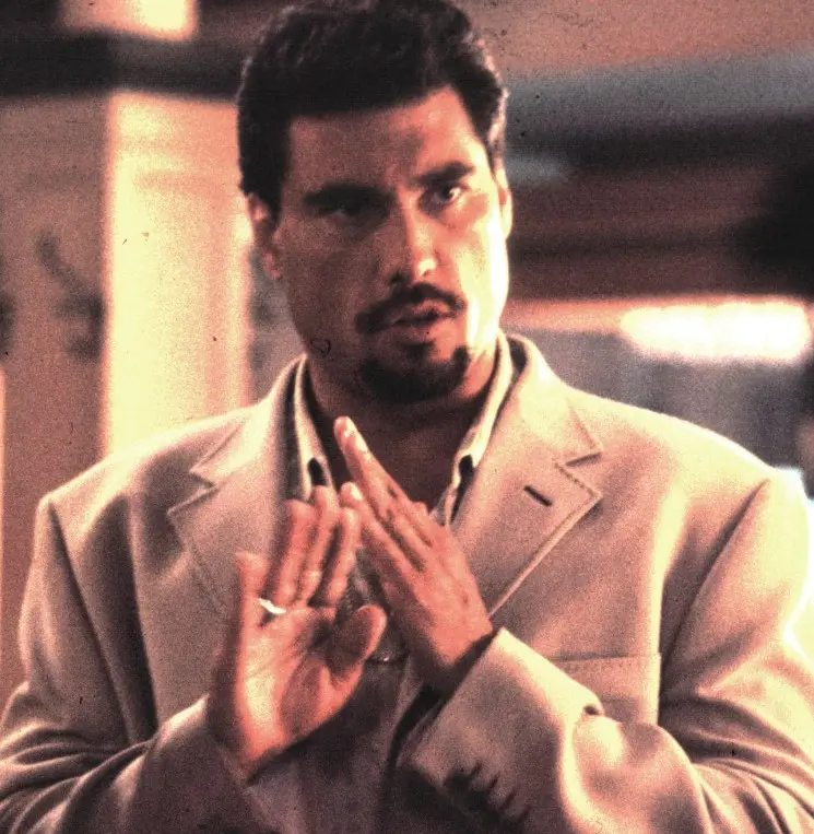 Eduardo Yáñez interpretó a Mike Toro