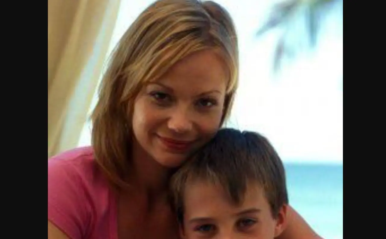 Samantha Mathis interpretó a Maria Elizabeth Castle, la esposa de Frank