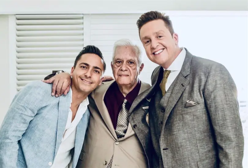 Alex y Daniel Bisogno con su pap&aacute;