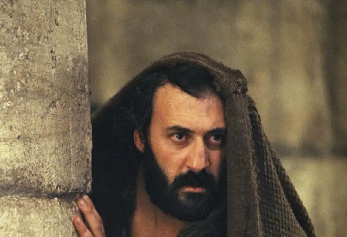 Francesco DeVito interpretó a Simón Pedro