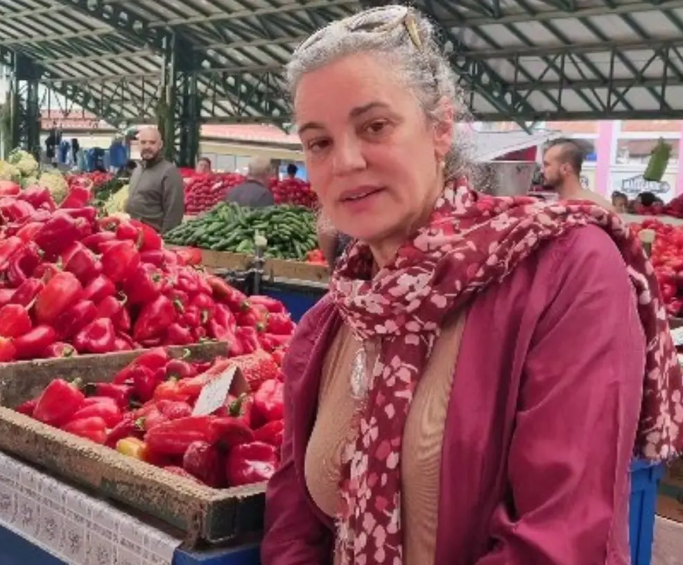 Ahora tiene 62 años y es madre de tres hijos. Ha trabajado en películas como 'What About Love' y 'The End of Silence'.