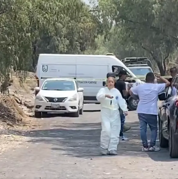 Hallan cuerpo calcinado en Tláhuac; investigan posible accidente ligado a quema de cable